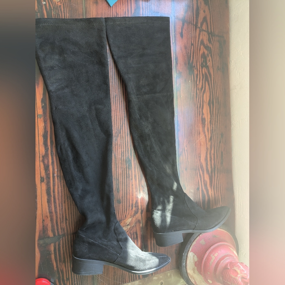 Black Fabric Over-the-Knee Boots – Size 8M